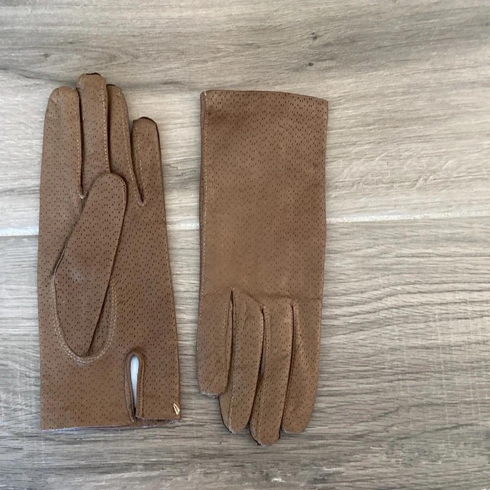 Vintage made in Italy 7 1/2 leather gloves - Picture 2 of 4